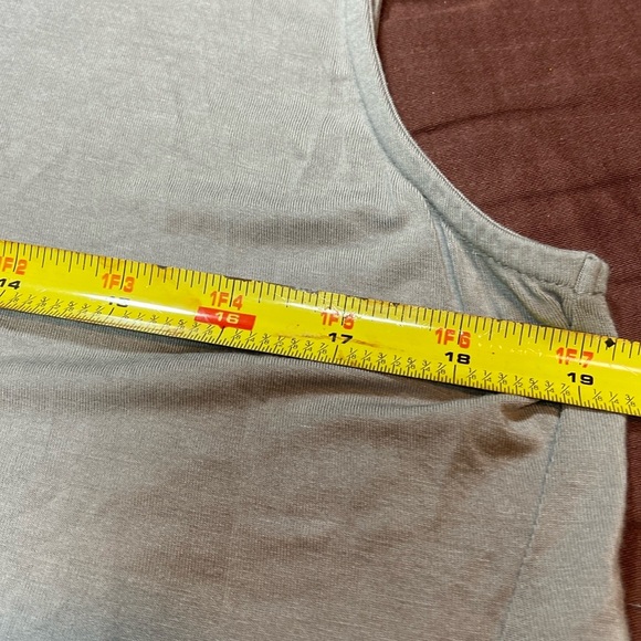 Tunic by Love Scarlett Brand.  EUC! - Picture 12 of 16